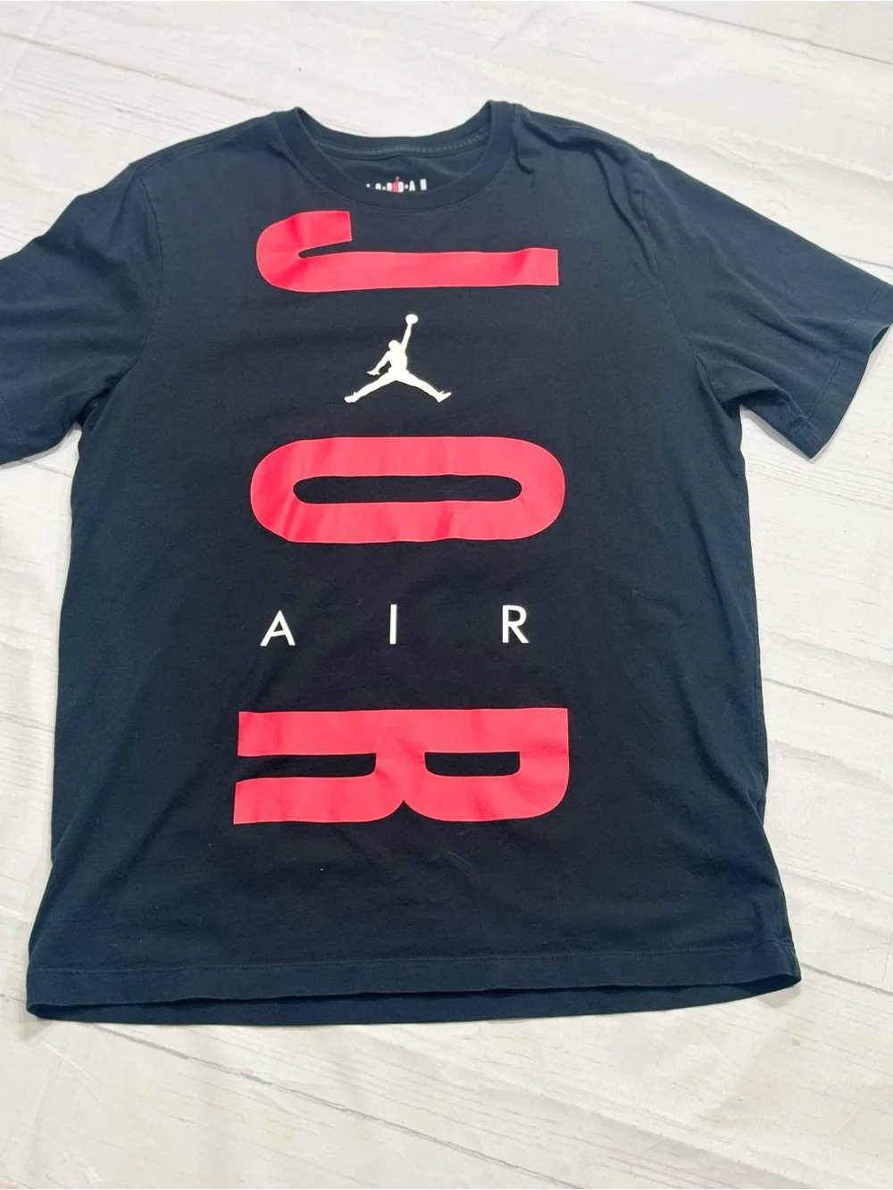 Jordan “JORDAN AIR” Graphic Tee – Black/Red – Size Large